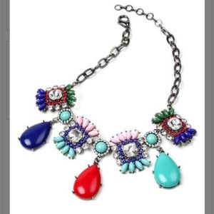 Silvertone Lillian necklace